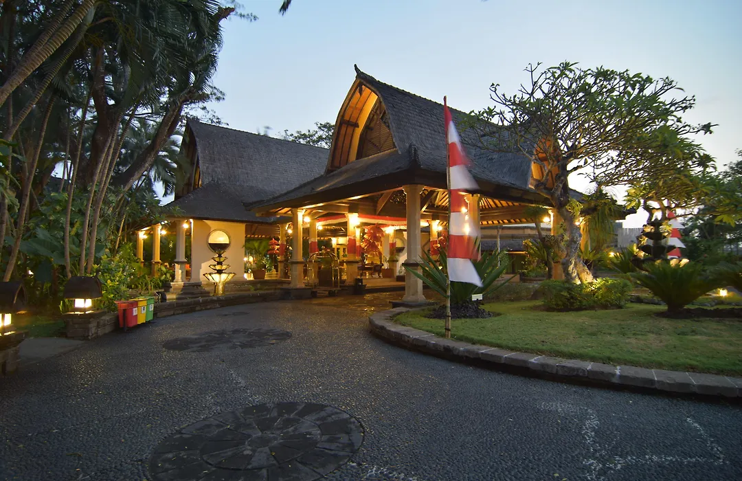 Hotel Vila Lumbung-1