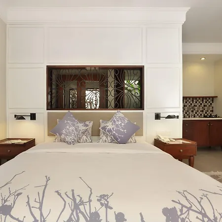 Seminyak Lagoon All Suites Hotel-2